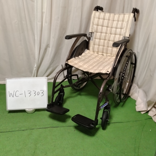 【Bランク 中古 車椅子】カワムラサイクル 自走式車椅子 ウェイビッ