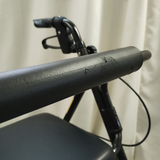 【Bランク 中古 歩行器】竹虎ヒューマンケア ハッピー2トール (HK-60