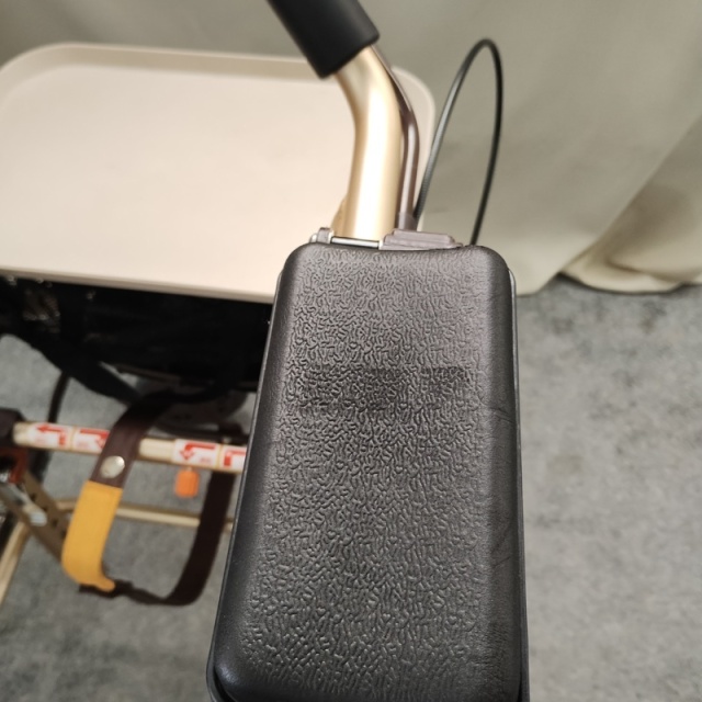 【Aランク 中古 歩行器】幸和製作所 テイコブリトルホームF WAW18 (H
