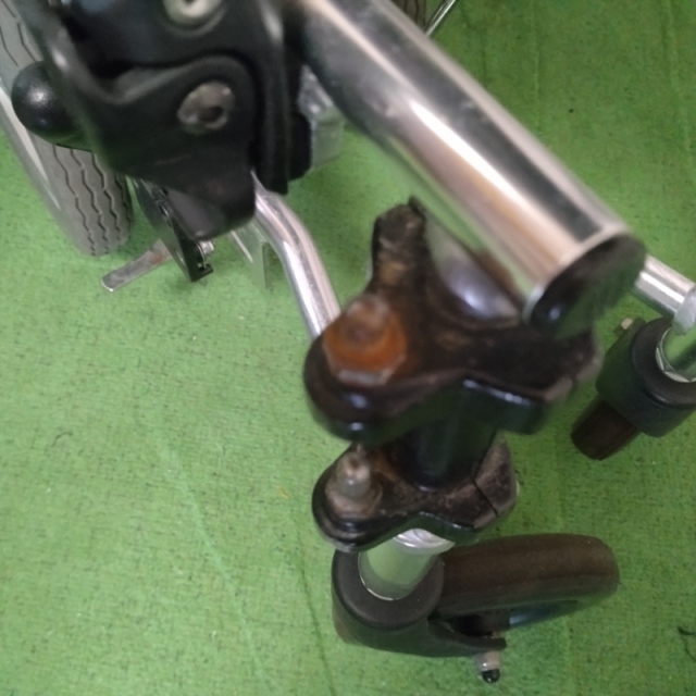 【Bランク 中古 車椅子】ミキ 介助式 車椅子 SKT-2 (WC-13266)