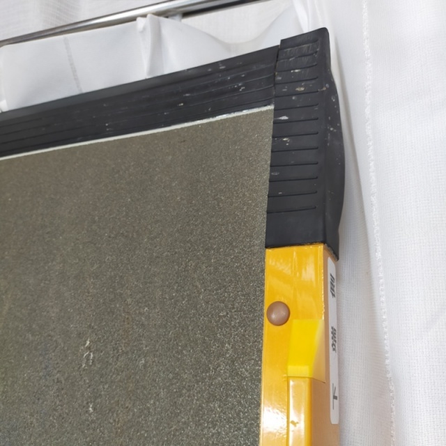 【Aランク 中古 スロープ】シコク 段ない・ス2000  (OT-14793)