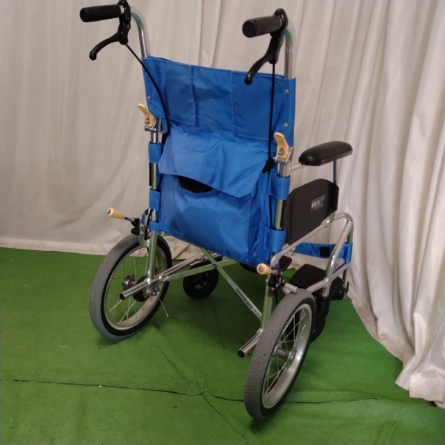 【Bランク 中古 車椅子】日進医療器 介助式車椅子 NAH-L7α Aパッケ