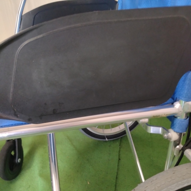 【Bランク 中古 車椅子】日進医療器 介助式車椅子 NAH-L7α Aパッケ