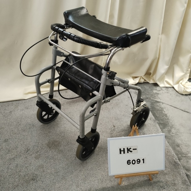 【Aランク 中古 歩行器】ウェルパートナーズ ラビットWA-1 (HK-6091)