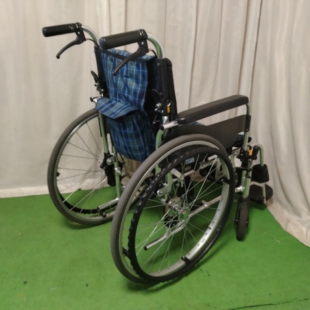 【Bランク 中古 車椅子】ミキ 自走式車椅子 SKT-4 (WC-13341)