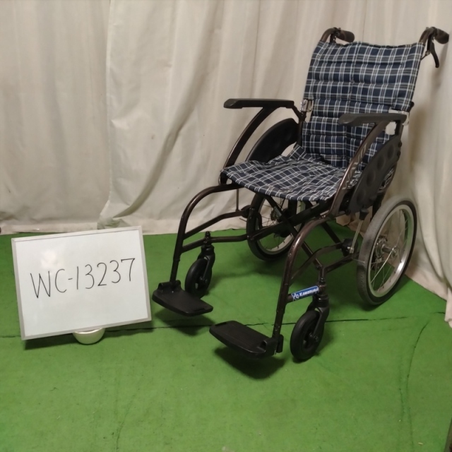 【Bランク 中古 車椅子】カワムラサイクル 介助式車椅子 ウェイビッ