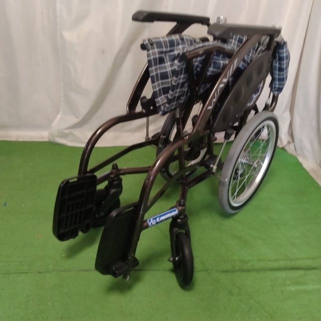 【Bランク 中古 車椅子】カワムラサイクル 介助式車椅子 ウェイビッ