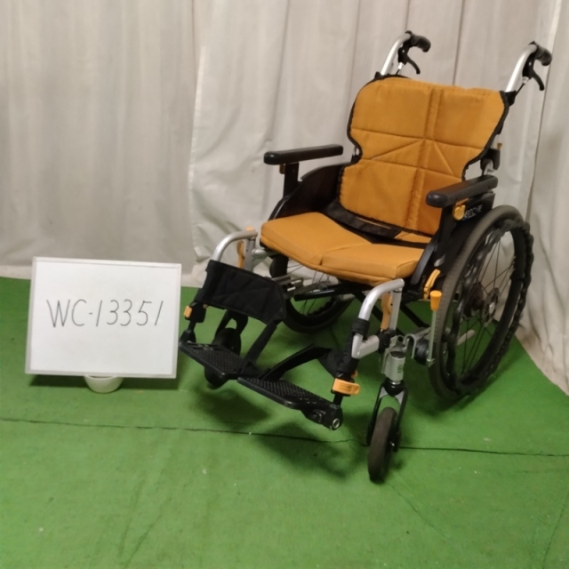 【Bランク 中古 車椅子】松永製作所 自走式車椅子 ネクストコア ミニ