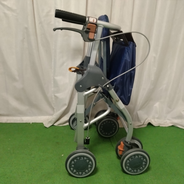 【Bランク 中古 歩行器】幸和製作所 テイコブリトルスリム WAW04 (HK