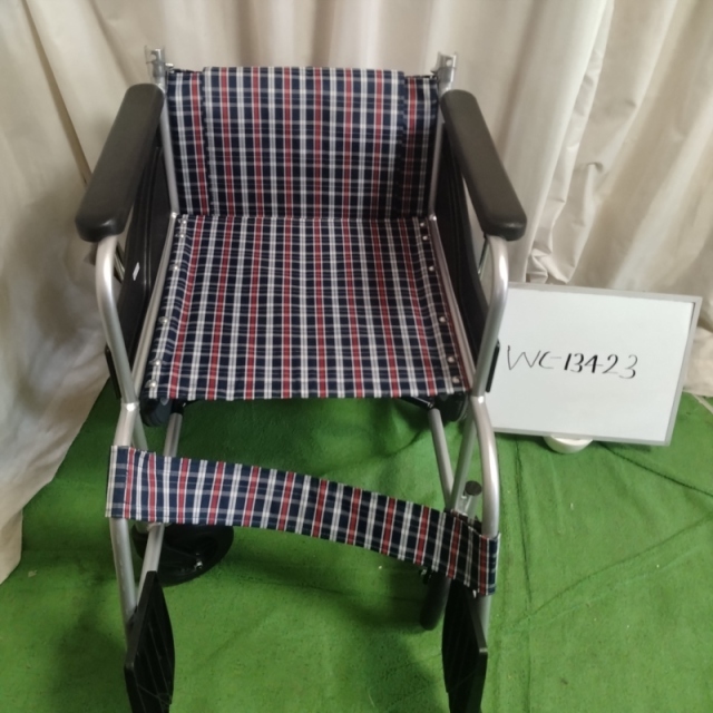 Bランク 中古 車椅子】 日進医療器 介助式 車椅子 NEO-2 (WC-13423)
