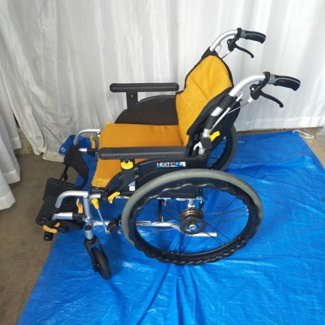 Bランク 中古 車椅子】松永製作所 自走式車椅子 ネクストコア