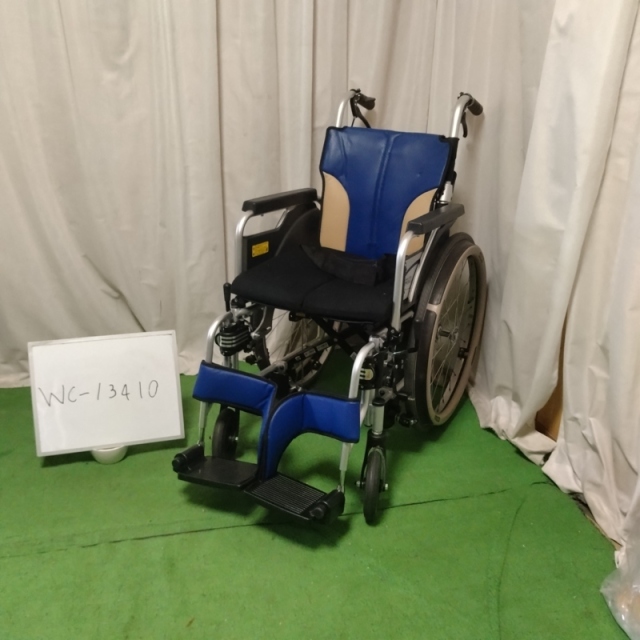 【Bランク 中古 車椅子】ミキ 自走式車椅子 SKT-400B (WC-13410)