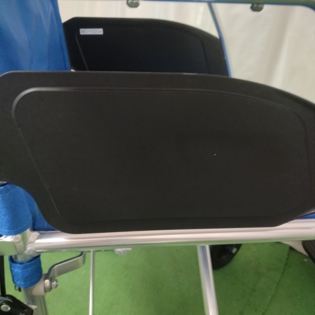【Bランク 中古 車椅子】日進医療器 介助式車椅子 NAH-L7α Aパッケ