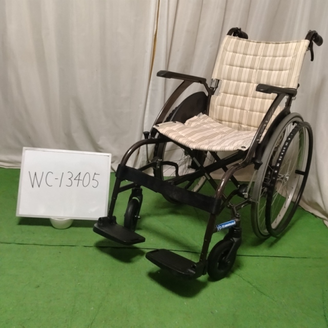 【Bランク 中古 車椅子】カワムラサイクル 自走式車椅子 ウェイビッ
