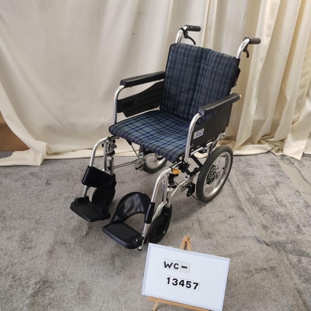 【Bランク 中古 車椅子】ミキ 介助式 車椅子 SKT-2 (WC-13457)