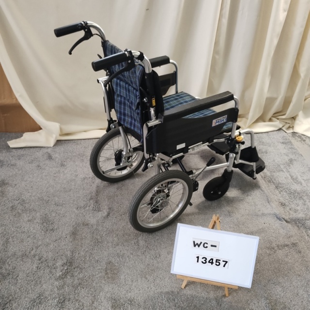 Bランク 中古 車椅子】ミキ 介助式 車椅子 SKT-2 (WC-13457)