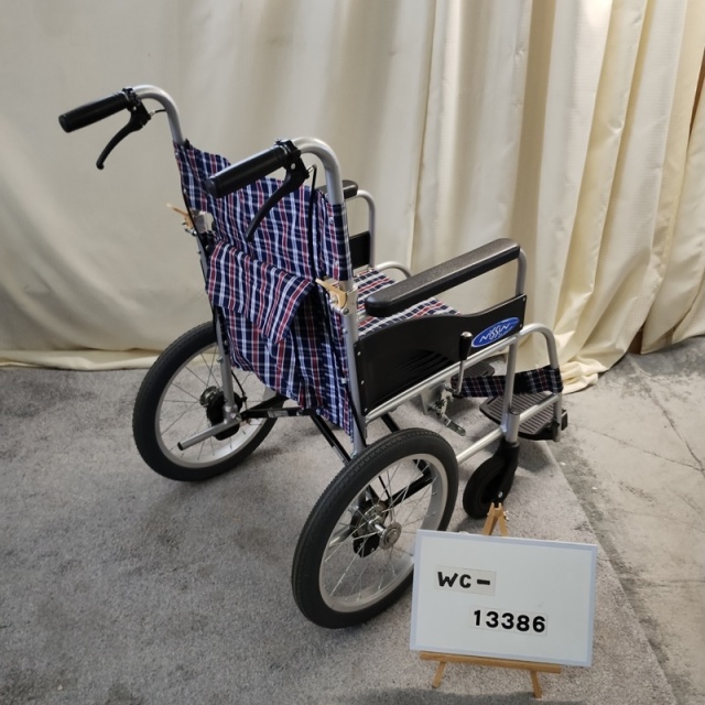 【Aランク 中古 車椅子】 日進医療器 介助式 車椅子 NEO-2 (WC-13386