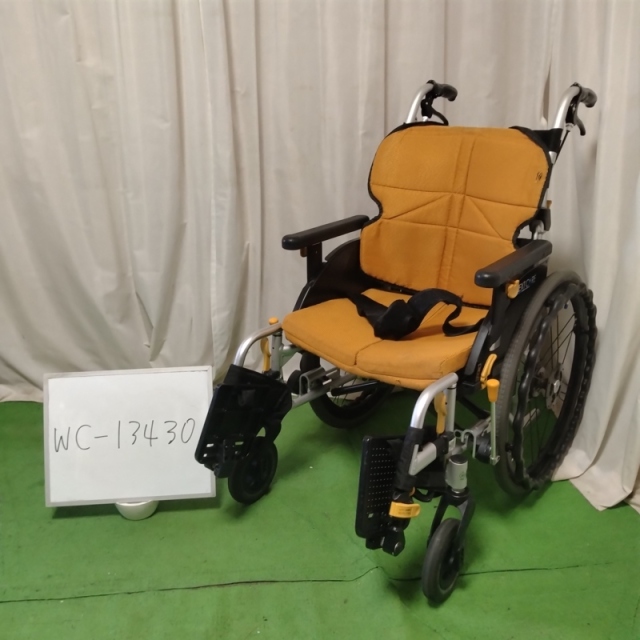 mimi。MATSUNAGA.中古車椅子 Bランク 中古 車椅子】松永製作所 自走式車椅子 ネクストコア ミニモ