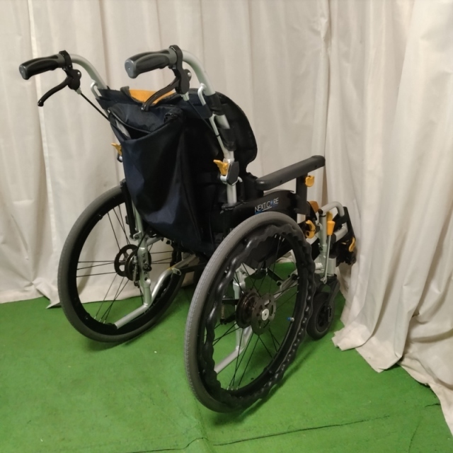 【Bランク 中古 車椅子】松永製作所 自走式車椅子 ネクストコア ミニ