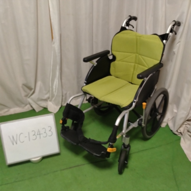 Aランク 中古 車椅子】松永製作所 介助式車椅子 ネクストコア NEXT-21B