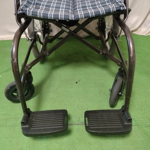 【Bランク 中古 車椅子】カワムラサイクル 介助式車椅子 ウェイビッ