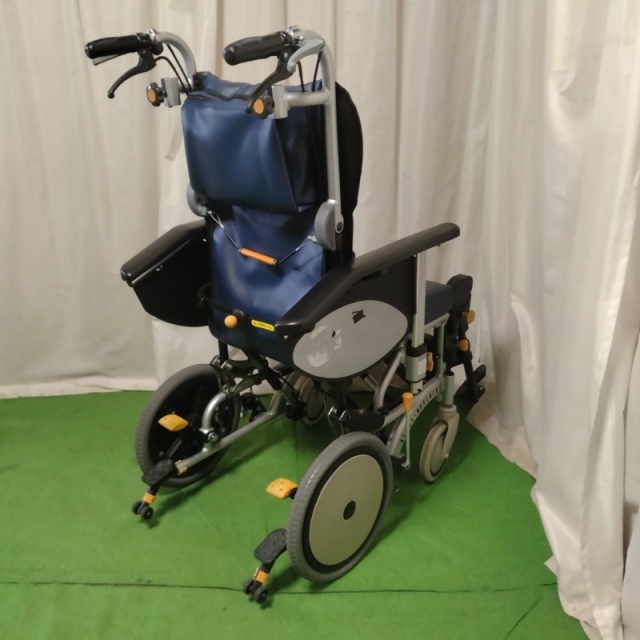 【Bランク 中古 リクライニング車椅子】松永製作所 オアシス OS-12TR