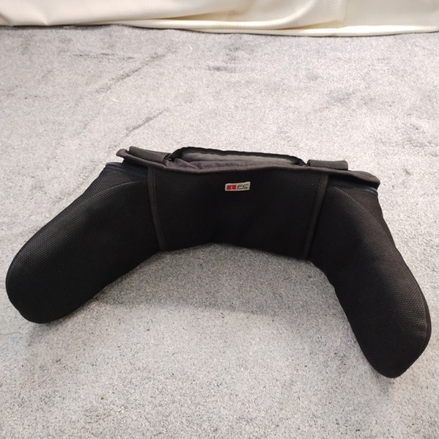 【Bランク 中古 車椅子用クッション】アイ・ソネックス FC-フィット(