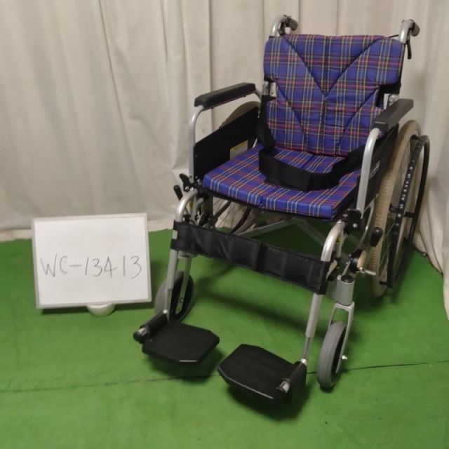 【Bランク 中古 車椅子】カワムラサイクル 自走式車椅子 KA822-45B-M