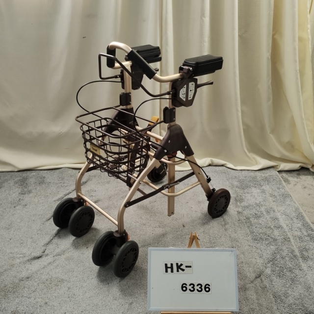 【Bランク 中古 歩行器】幸和製作所 テイコブリトルホームF WAW18 (H