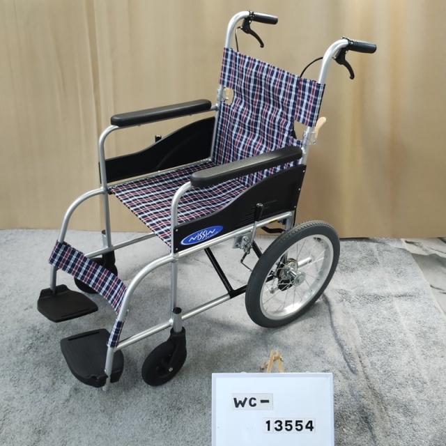 【Aランク 中古 車椅子】 日進医療器 介助式 車椅子 NEO-2 (WC-13554