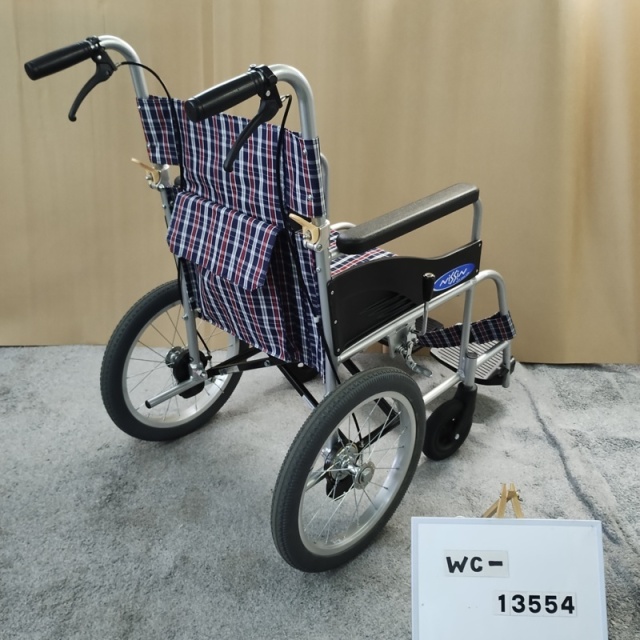 【Aランク 中古 車椅子】 日進医療器 介助式 車椅子 NEO-2 (WC-13554