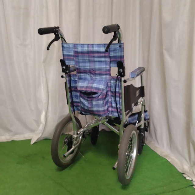 【Bランク 中古 車椅子】ミキ 介助式車椅子 Skit（スキット） SKT-1 