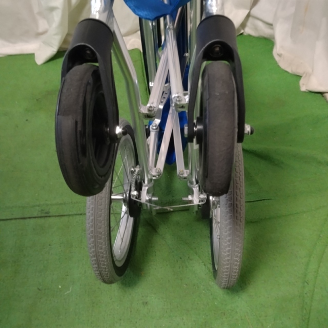 【Bランク 中古 車椅子】日進医療器 介助式車椅子 NAH-L7α Aパッケ