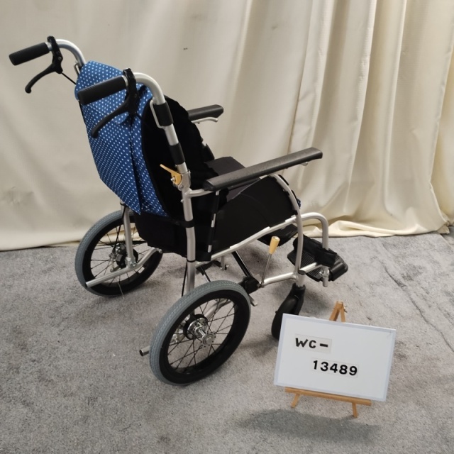 【Sランク 中古 車椅子】 日進医療器 介助式車椅子 NAH-U1 (WC-13489