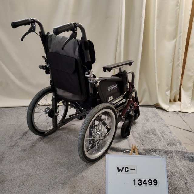 【Sランク 中古 車椅子】カワムラサイクル 介助式車椅子 モダンC-sty