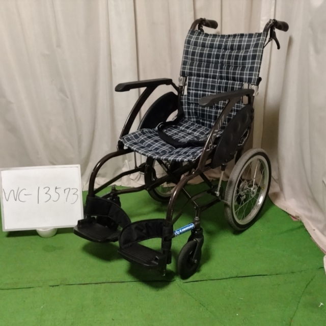 【Bランク 中古 車椅子】カワムラサイクル 介助式車椅子 ウェイビッ