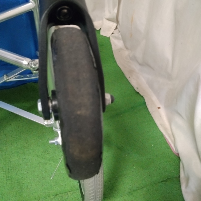 【Bランク 中古 車椅子】日進医療器 介助式車椅子 NAH-L7α Aパッケ