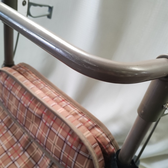 【Bランク 中古 歩行器】島製作所 シンフォニーSP (HK-6430)