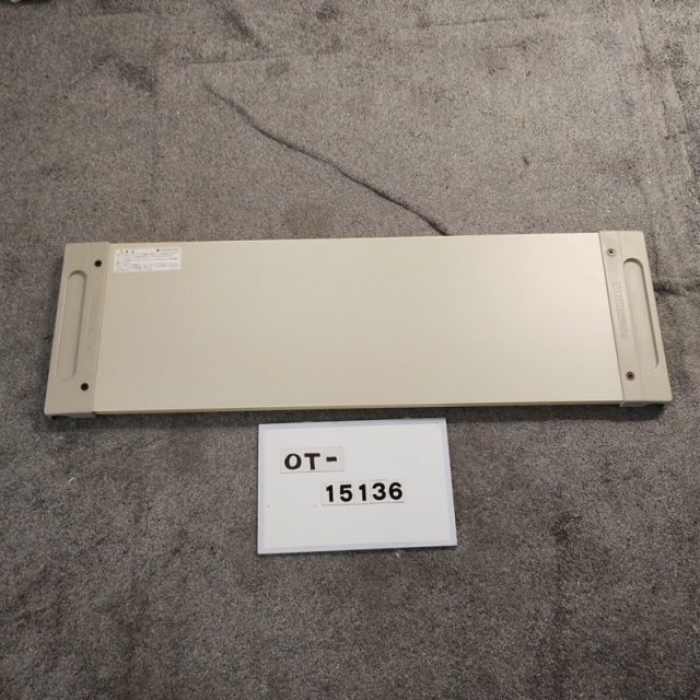 【Aランク 中古 介護テーブル】パラマウント オーバーテーブル KQ-06