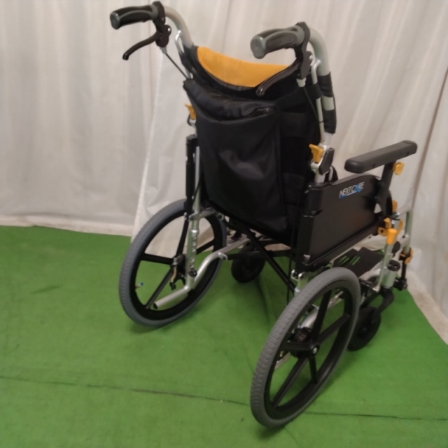 【Bランク 中古 車椅子】松永製作所 介助式車椅子 ネクストコア・ア