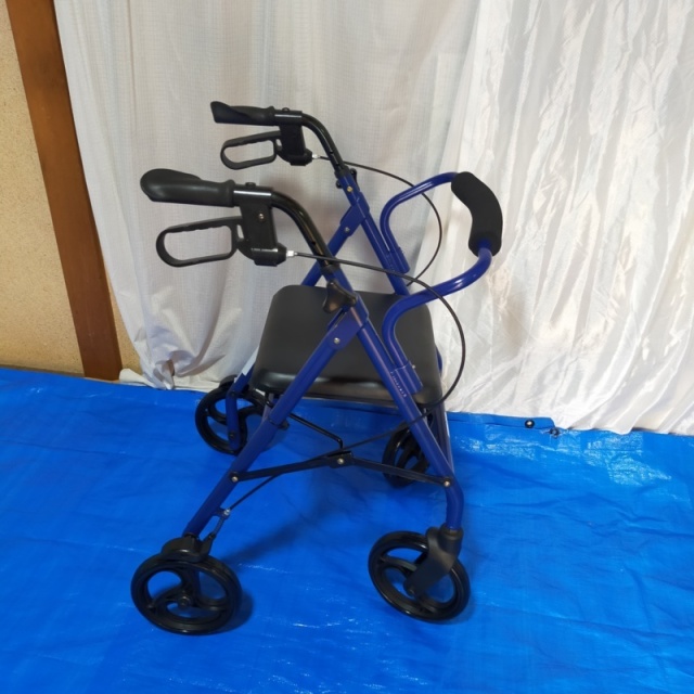 【Bランク 中古 歩行器】エボリューションテクノロジーズ ジャパンベ