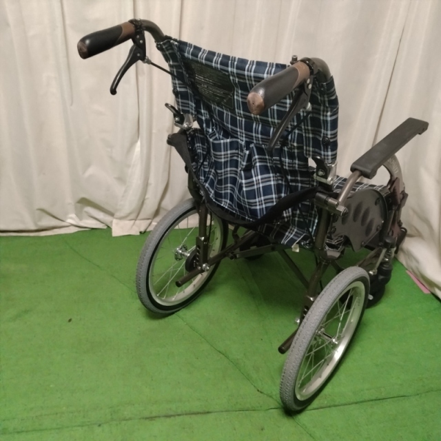 【Bランク 中古 車椅子】カワムラサイクル ウェイビットプラス WAP16