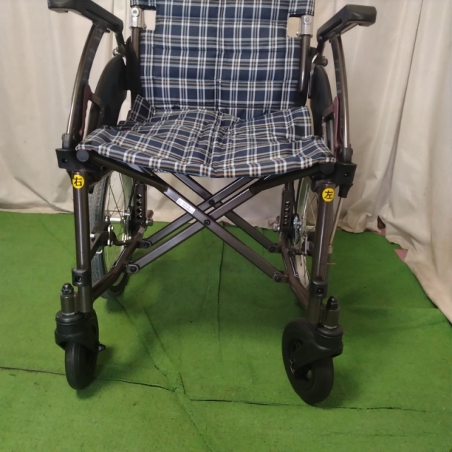 【Bランク 中古 車椅子】カワムラサイクル ウェイビットプラス WAP16