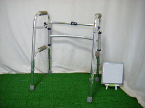 イーストアイ　歩行器 イーストアイ 歩行器 高齢者 室内用 屋外用 介護用品 歩行補助 歩行車