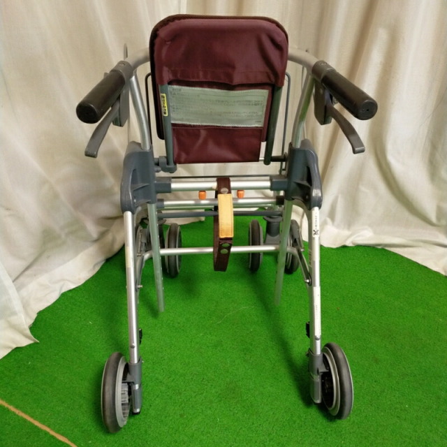 (トム)幸和製作所 テイコブリトルスリム TacaoF 介護 WAW04 楽天市場】□クーポン配布中□シルバーカー 【幸和製作所