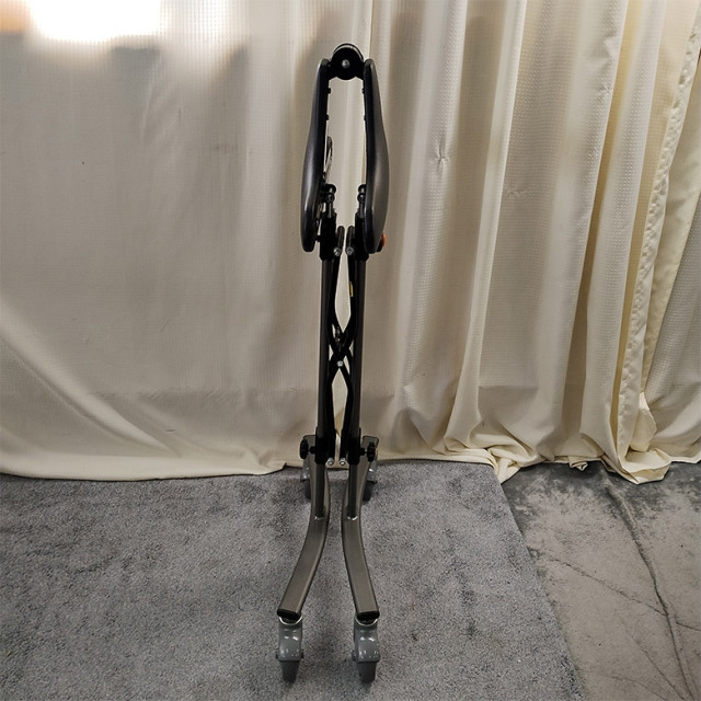 歩行器 アイルリンク アイルムーブX
