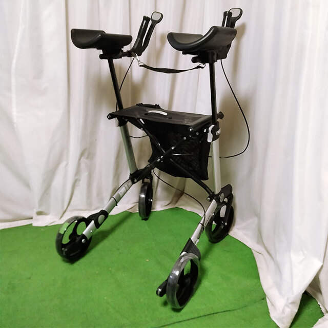 歩行器 パラマウントベッド ハンディウォークアーム