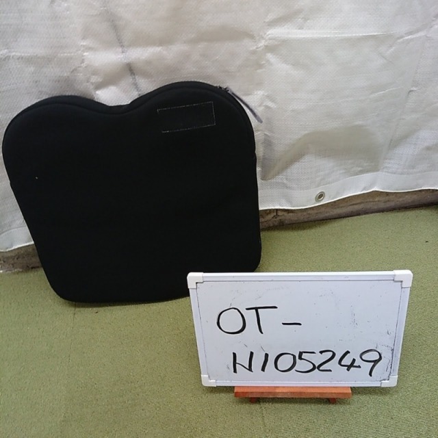中古 車椅子用クッション「アウルREHA」（加地／レギュラー／OWL21-BK1-4040／Aランク）[KOT-NI05249]