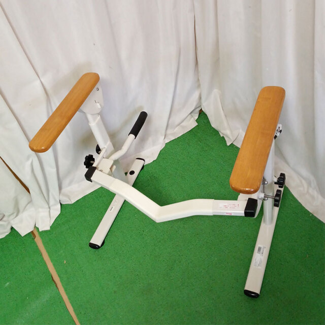 安寿 洋式トイレ用フレーム　手すり 設置式　立ち上がり 高さ調整　アロン化成 アロン化成 トイレ 手すり 安寿 洋式トイレ用フレームS はねあげ