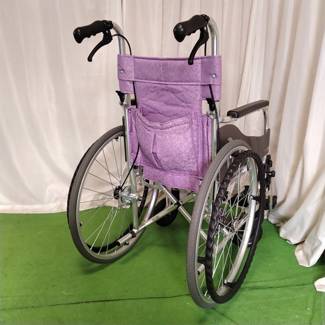 松永製作所 自走式車椅子 SA-101B 